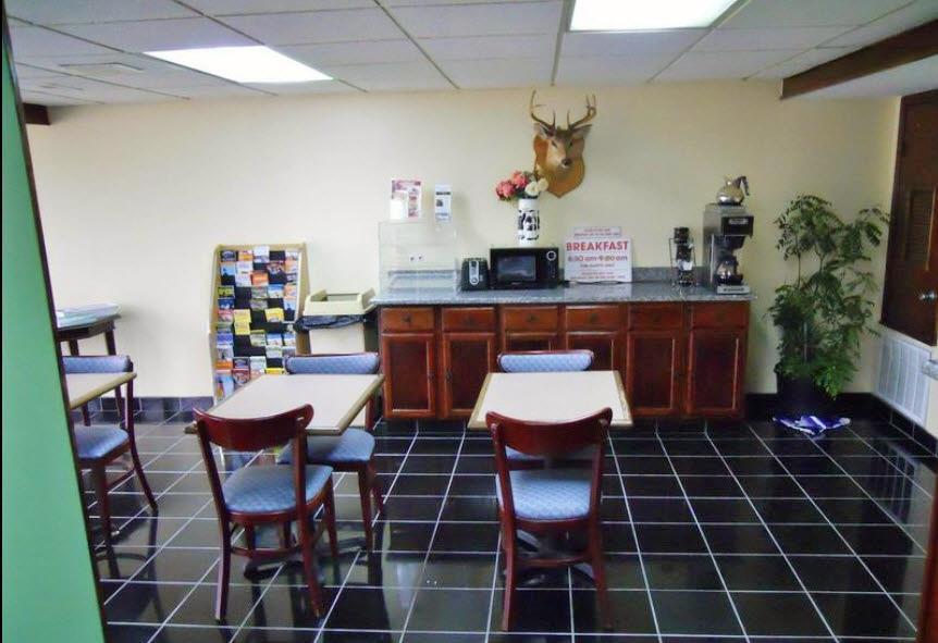 Americas Best Inn - Savannah I-95 조지타운 레스토랑 사진
